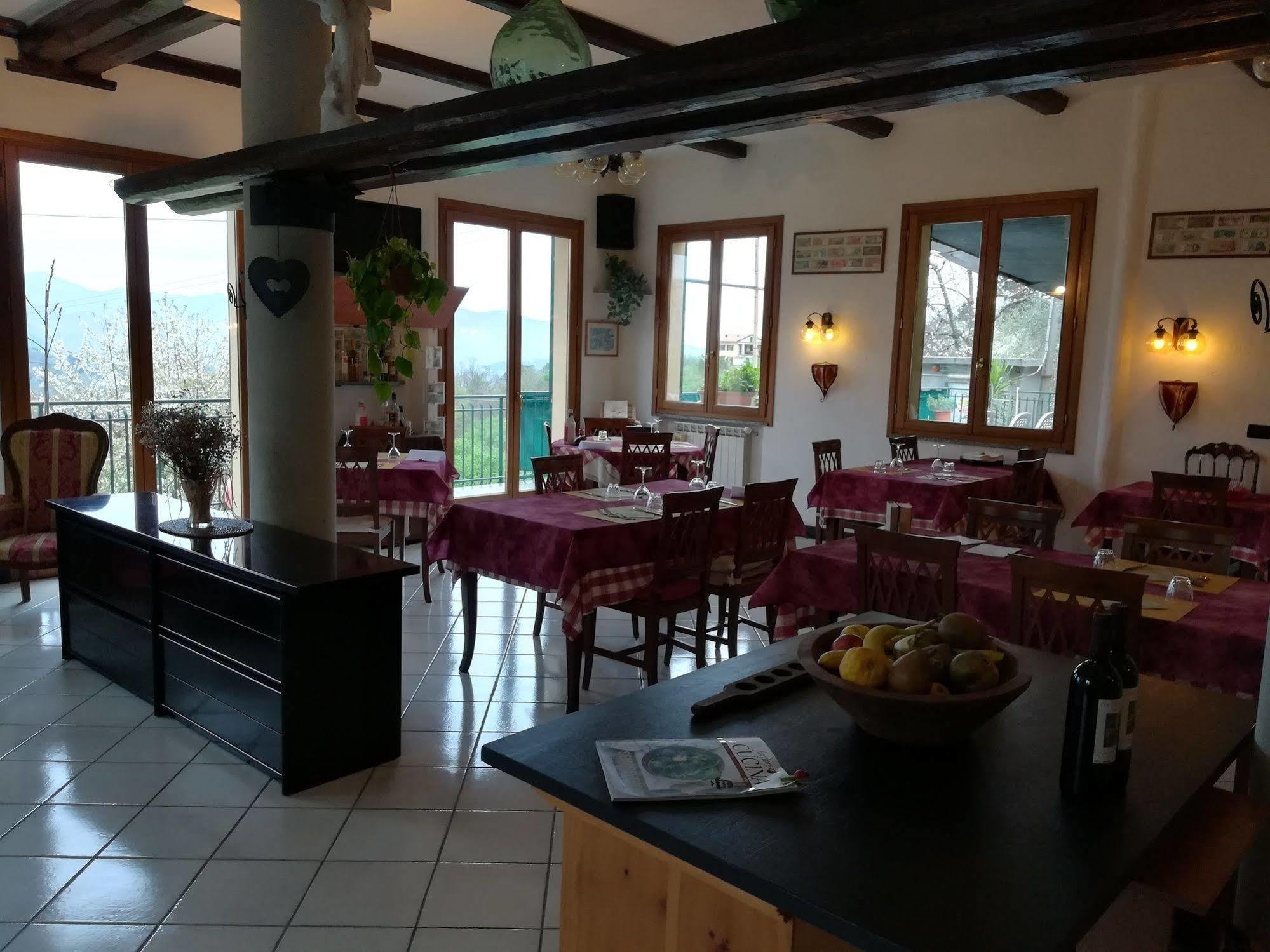 Locanda Primo Sole Leivi Eksteriør bilde